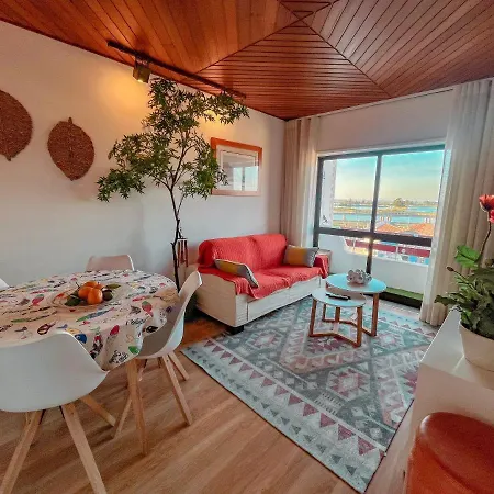 Aveiro City Hotel 招待所 *