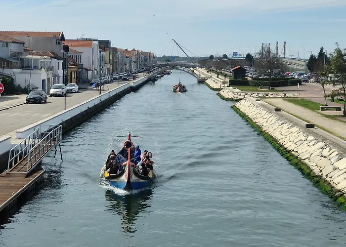 Centro בית הארחה אבאירו